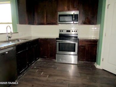 209 Marshfield Dr, Lafayette, LA 70507 - photo 2