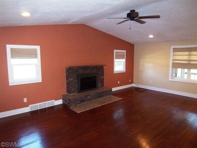 1214 Ridgeway St NE, Grand Rapids, MI 49505 - photo 6