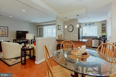 4111 S Four Mile Run Dr unit 202, Arlington, VA 22204 - photo 6