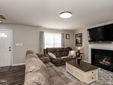 006-1280x960-family-room-with-fireplace