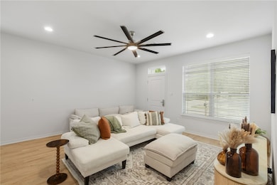 240 Richards St, College Station, TX 77840 - photo 2