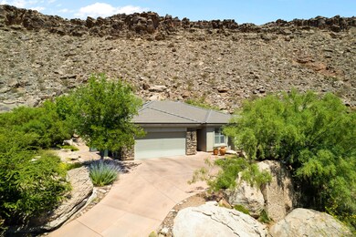 690 W Escalante Dr St George UT 84790 US