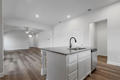 1105 Holly St, Cleburne, TX 76033 - photo 7