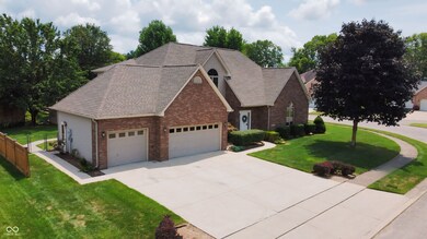 3681 Cheyenne Ct, Columbus, IN 47203 - photo 2