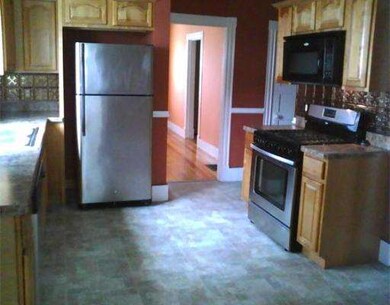 46 Oak St, Ludlow, MA 01056 - photo 3