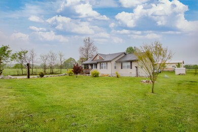 7507 E State Hwy YY-32