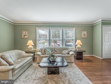 3645 Silver Spruce Cir, Burtonsville, MD 20866 - photo 5