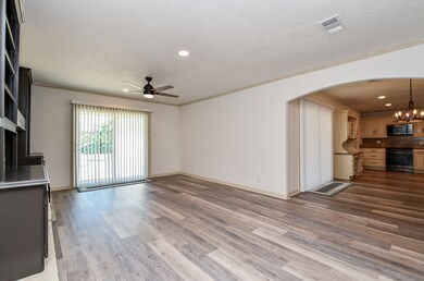 8231 Bo Jack Dr, Houston, TX 77040 - photo 7