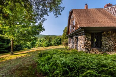 HOUSE AND VIEW