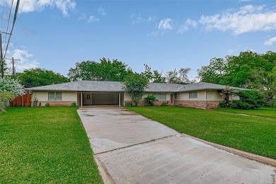 111 Long Drive Ct, Richmond, TX 77469 - photo 2