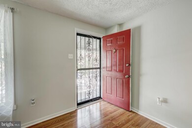 1810 N Spring St, Baltimore, MD 21213 - photo 5