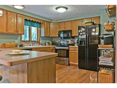 2 Cole Hill Cir, Standish, ME 04084 - photo 5