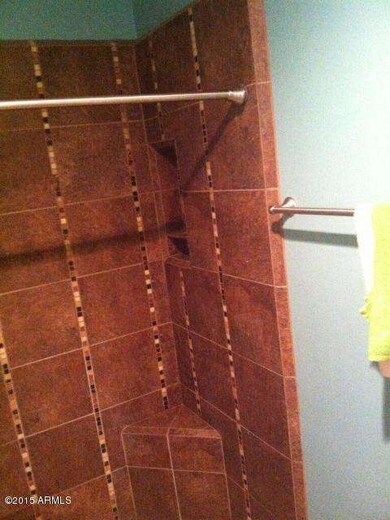 46 av bath 1.jpg