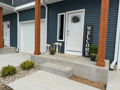 883 Rex St, Fremont, MI 49412 - photo 3