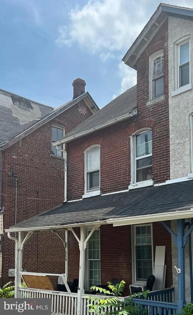 254 Bridge St, Spring City, PA 19475 - photo 2