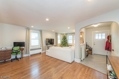 38A Park Ave unit A, Caldwell, NJ 07006 - photo 3