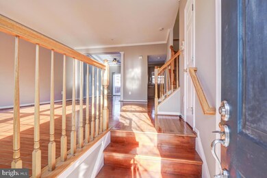 13101 Rosebay Dr, Germantown, MD 20874 - photo 2