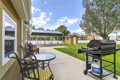 Cottage-Backyard Carport