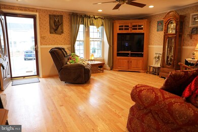 1313 Apple Ridge Ct, Edgewood, MD 21040 - photo 3