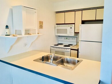 152 Tuckerman Ave unit 1, Middletown, RI 02842 - photo 6