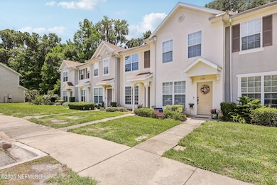 3-web-or-mls-Twisted Tree Ln-2405-003