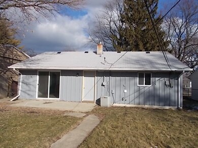 2112 Hermon Ave, Zion, IL 60099 - photo 2