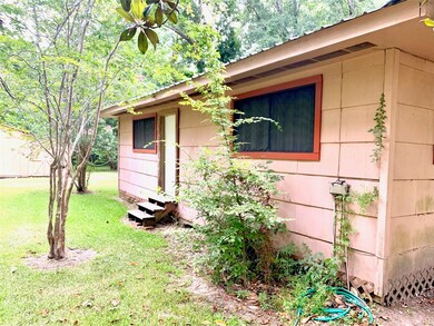 11836 Simmons Dr, Cleveland, TX 77328 - photo 3