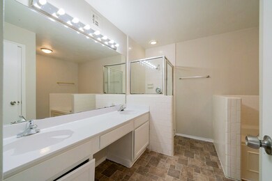 16406 Leamington Ln, Houston, TX 77095 - photo 6