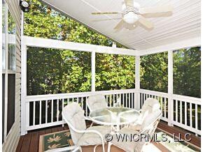 Screened in Porch