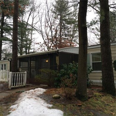 27 1st Ave, Westfield, MA 01085 - photo 3