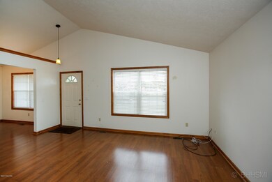 2669 hickory nut lane-103