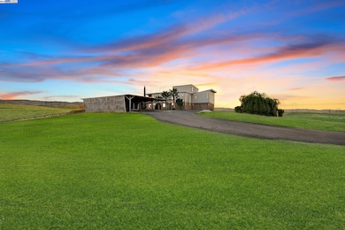 17011 N Midway Rd, Tracy, CA 95377 - photo 4