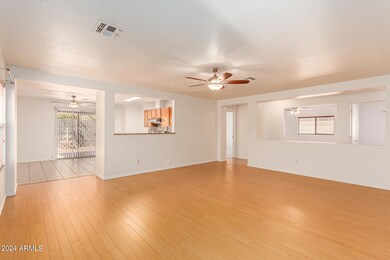 8532 E Kiowa Ave, Mesa, AZ 85209 - photo 5