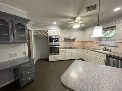 3002 Stagestand Rd, Duncan, OK 73533 - photo 7