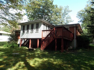 251 Oak Ln, Cresco, PA 18326 - photo 3