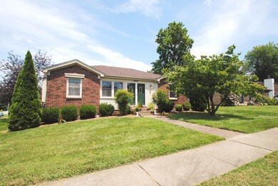 6801 Spourtland Dr, Louisville, KY 40228 - photo 2