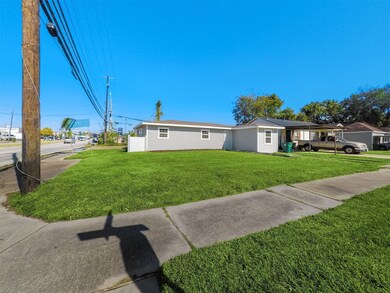 4501 Willowbrook Blvd, Houston, TX 77021 - photo 2