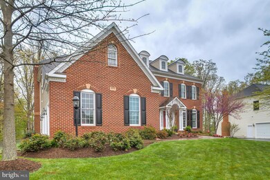 25778 Mayville Ct, Chantilly, VA 20152 - photo 2