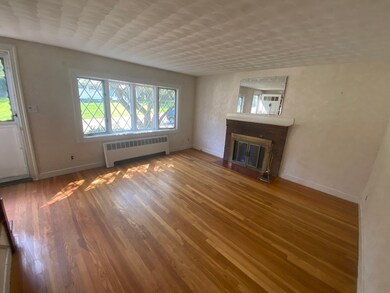 40 Ravenswood Rd, Waltham, MA 02453 - photo 7