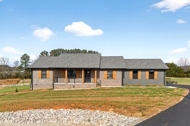 200 Daylily Dr, Sparta, TN 38583 - photo 2