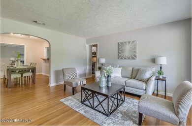 8370 Bordeau Ave N, Jacksonville, FL 32211 - photo 4