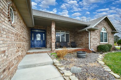 909 Glacier Ct, Nixa, MO 65714 - photo 4