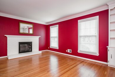 2420 Merriwood Dr-18