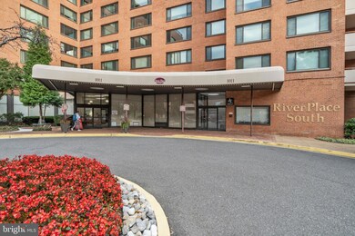 1011 Arlington Blvd unit 701 SOUTH, Arlington, VA 22209 - photo 3