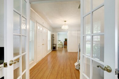 305 Old Course Dr, Friendswood, TX 77546 - photo 5