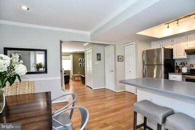 5734 Mason Bluff Dr, Burke, VA 22015 - photo 6