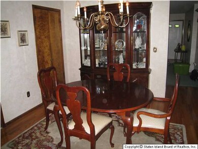 11 Echo Place, Staten Island, NY 10314 - photo 3