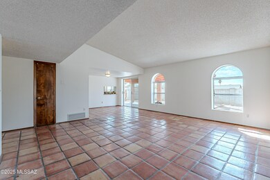 Very Large Great Room!