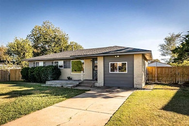 1707 NW 44th St, Lawton, OK 73505 - photo 3