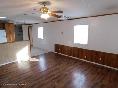 2404 Farmview Ln, Farmington, NM 87401 - photo 4